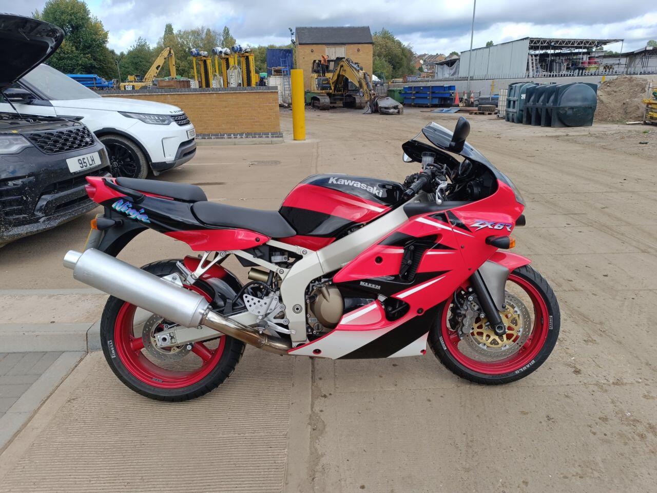 R❣️ Kawasaki Ninja ZX-6R bikes for sale | AutoTrader Bikes